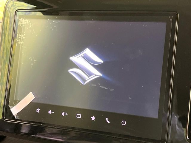 �y����9�^�i�r�z�l�C�̏����i�r�𑕔����Ă���܂��B�i�r�̎g���₷���͂������A�I�[�f�B�I�@�\���[��!�L�����v�◷�s�͂������A�ʋ΂┃�����ȂǕ��i�̃h���C�u���y�����Ȃ�͂���