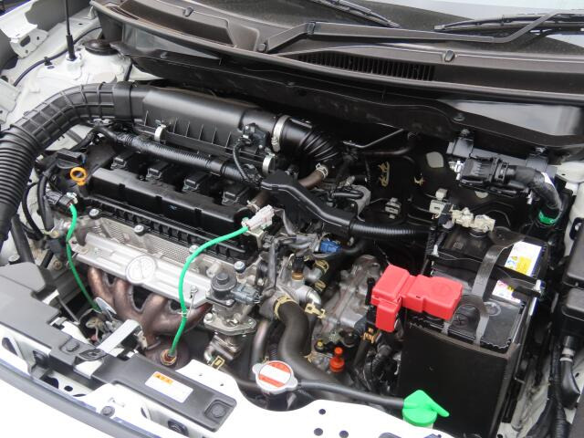 �G���W�����[�������ꂢ�ł���B�@�֋@�\�n���ǍD�ł��B�[�ԑO�ɓ_���������s���܂��B�G���W���I�C���E�I�C���t�B���^�[�E�G�A�R���t�B���^�[�E���C�p�[�S���͕K�������v���܂�(�G�A�R���t�B���^�[�́A�����Ԃ̂�)