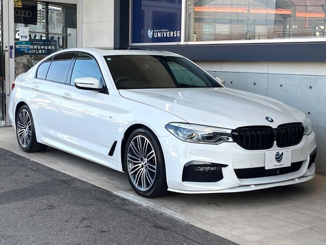 �������t�т̕ۏ؂̑��A���S�̍Œ�3�N�E���s�������ۏ�(�L��)�����p�ӁB�A���Ԃ����S���Ă��y���݂���������l�A�ۏؓ��e���[���͂������A�����_��&�I�C�������⃍�[�h�T�[�r�X���t�т��Ă���܂��B