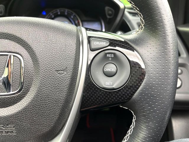 �y�N���[�Y�R���g���[���z�������H�����N���N���s�B�A�N�Z���𗣂��Ă���葬�x�ő��s���ł��A�������^�]���̕��S���y��!�����E�������ȒP�ȃX�C�b�`����Œ����ł��܂��B