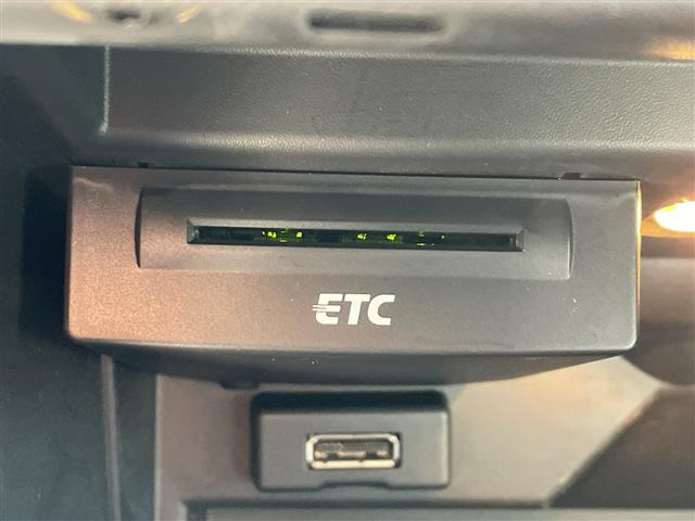 S12.0 クワトロ リミテッドエディション 4WD