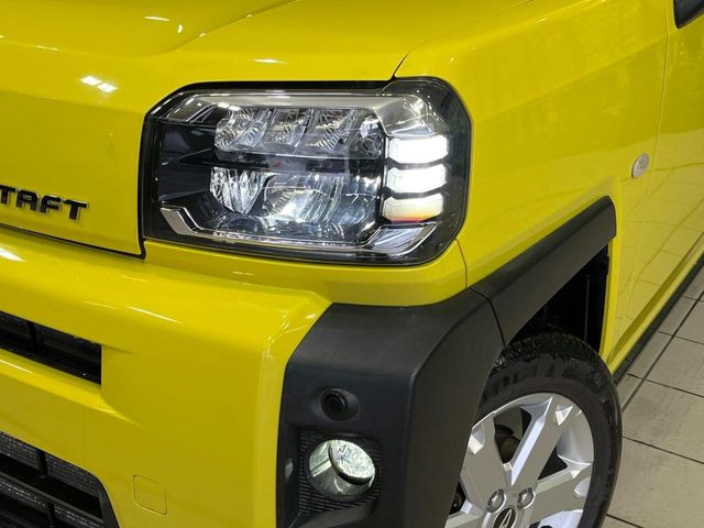 �yLED�w�b�h���C�g�z���V����ԑ��s�����ǍD�Ȏ��E���m�ۂ����S���ĉ^�]�ł��鍂�P�xLED�w�b�h���C�g�𑕔�!�_�����x�������A����d�͂��}�����Ă��܂��B