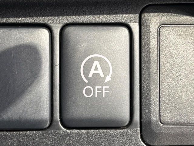 �y�A�C�h�����O�X�g�b�v�z�ԐM����a�؂Œ�Ԃ����ۂɃG���W�����~���A���ʂȔR���̏����}���܂��B�R��������ی�ɂȂ���@�\��G���W���̓u���[�L�𗣂��΍Ďn�����܂��B