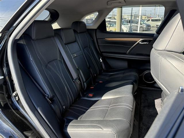 ���Ǝҗl�ւ̔̔��͂��f�肳���Ă��������܂��B �Ԍ������ԗ��̏ꍇ�́A�Ԍ����擾�������x�������z�ŕ\�����Ă���܂��B