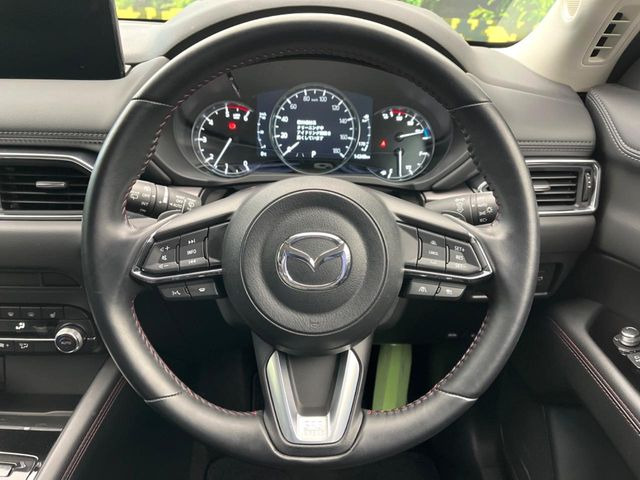 �y�����v�����X�e�A�����O�z�㎿�Ȋv���g�p���邱�ƂŁA��ɂ����������݂ƂĂ��^�]���₷���n���h���ł���