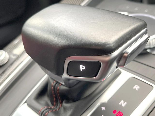 ��MT���[�h�t��AT:�ʏ�͎����ł����Ȃ���ϑ�(�M�A�`�F���W)���h���C�o�[�̑���ɂ���ĈӐ}�I�ɕς�����V�X�e���ł��B����w���i�̃h���C�u�����y���݂��������܂�!