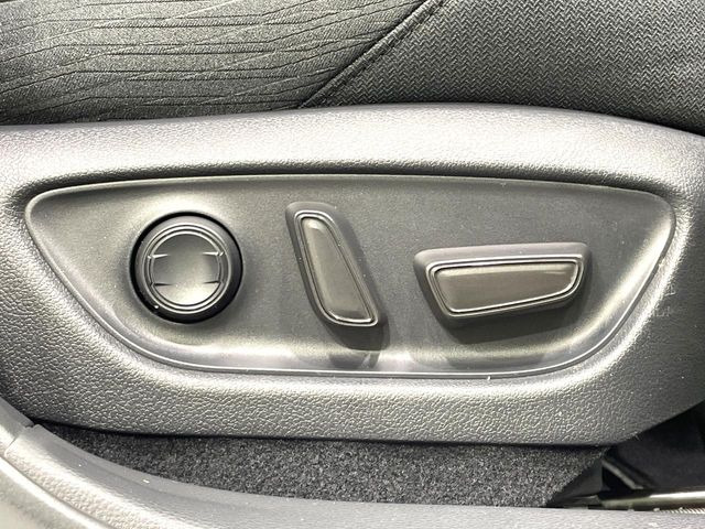 �y�p���[�V�[�g�z�X�C�b�`��ŊȒP�ɃV�[�g�̔��������\!�d��������͂�����܂���!���K�ȃV�[�g�|�W�V�����ɃZ�b�g���āA���K�ȃh���C�u�����y���݂��������B