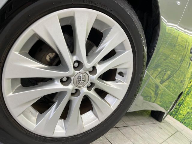 �y����18�C���`�A���~�z�C�[���z�O�ςɃ}�b�`���������A���~�z�C�[���𑕒����Ă���܂��B�e��ЊO�A���~�z�C�[����A�X�^�b�h���X�^�C�����戵�����Ă���܂��B���񂲑��k����������