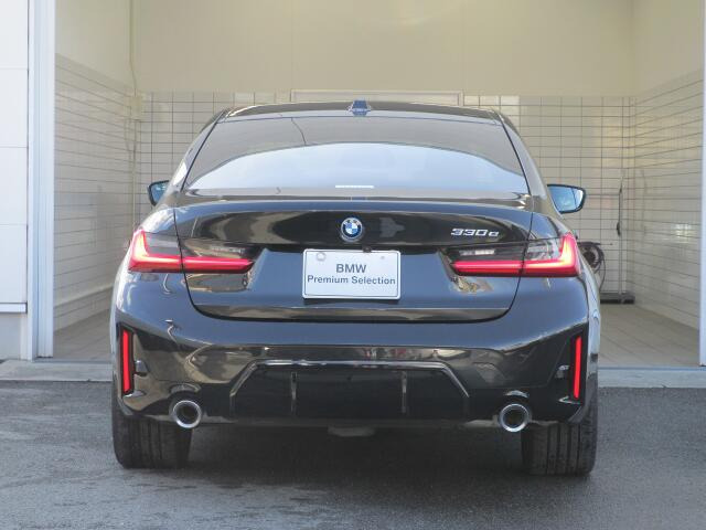 3シリーズセダン330e Mスポーツ