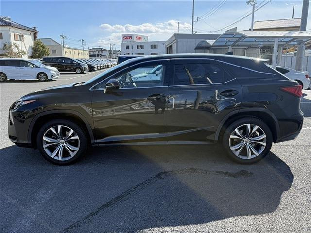 ���Ǝҗl�ւ̔̔��͂��f�肳���Ă��������܂��B �Ԍ������ԗ��̏ꍇ�́A�Ԍ����擾�������x�������z�ŕ\�����Ă���܂��B