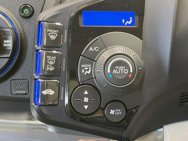 �y�I�[�g�G�A�R���z��x���D�݂̉��x�ɐݒ肷��΁A�ԓ��̉��x�����m�����ʂ≷�x�������Œ����B����&hellip;����&hellip;�Ɖ��x���X�C�b�`���������K�v�͂���܂���B���K�Ȏԓ���Ԃɂ͕K�{�̋@�\�ł��ˁ�