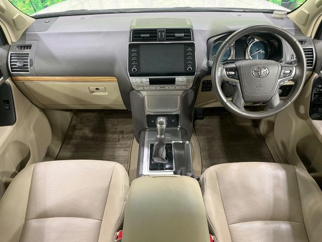 グループ総在庫数約30,000台!!全国の系列店からメーカー・車種問わずご紹介出来るので、あなたにピッタリのお車が見つかるはずです♪まずはお問い合わせ下さい☆