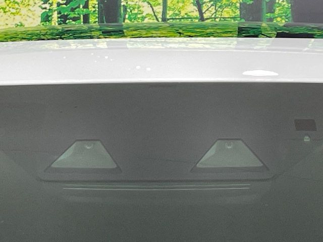 �y�v���N���b�V���Z�[�t�e�B�z�O���̎ԗ��������m���A�Փ˂������Ȏ��͌x��Œ��ӂ𑣂��A�u���[�L�𓥂ޗ͂��T�|�[�g�B�u���[�L�𓥂߂Ȃ������ꍇ�͏Փ˔�Q�y���u���[�L���쓮�A�Փˉ�����T�|�[�g���܂��B