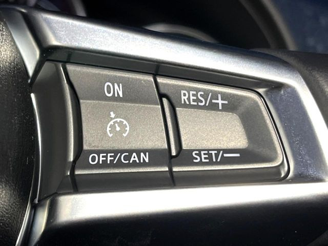 �y�N���[�Y�R���g���[���z�������H�����N���N���s�B�A�N�Z���𗣂��Ă���葬�x�ő��s���ł��A�������^�]���̕��S���y��!�����E�������ȒP�ȃX�C�b�`����Œ����ł��܂��B