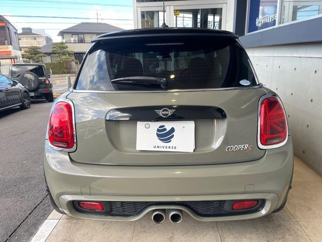 �����X�ł͑�O�ҋ@�ւɂ��ԗ��i���Ӓ�𓱓����A�C�����Ԃ�r���B�Ӓ菑�����s����܂��̂ŁA�ς��ƌ��������ł͕�����Ȃ��ӏ��܂Ŕ[��������ł��������������܂��B���ꕔ�����{�̏ꍇ���������܂��B