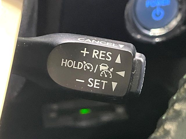 �y���[�_�[�N���[�Y�R���g���[���z�������H�ł̒��������s���y��!!�����ő��x��ۂN���[�Y�R���g���[�����A�Փˌy���V�X�e���ƘA�g���A�O���̎ԗ������m���ĎԊԂ�ۂ悤�ɑ��x���߂��Ă���܂�!!