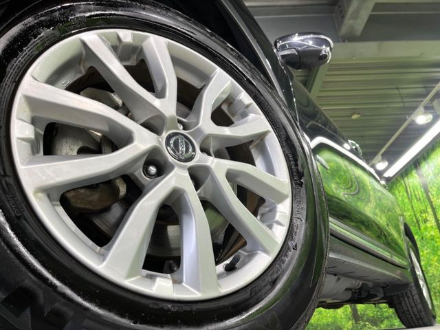 �y����17�C���`�A���~�z�C�[���z�O�ςɃ}�b�`���������A���~�z�C�[���𑕒����Ă���܂��B�e��ЊO�A���~�z�C�[����A�X�^�b�h���X�^�C�����戵�����Ă���܂��B���񂲑��k����������