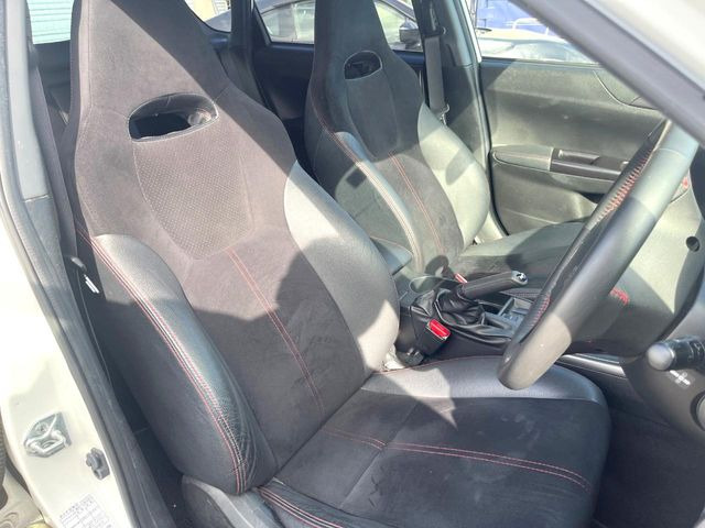 �^�]�ȃV�[�g���͎g�p�������Ȃ��A�ǍD�ȏ�ԂƂȂ��Ă��܂��B���J�Ɏg���Ă������Ƃ��悭�킩��܂��ˁB