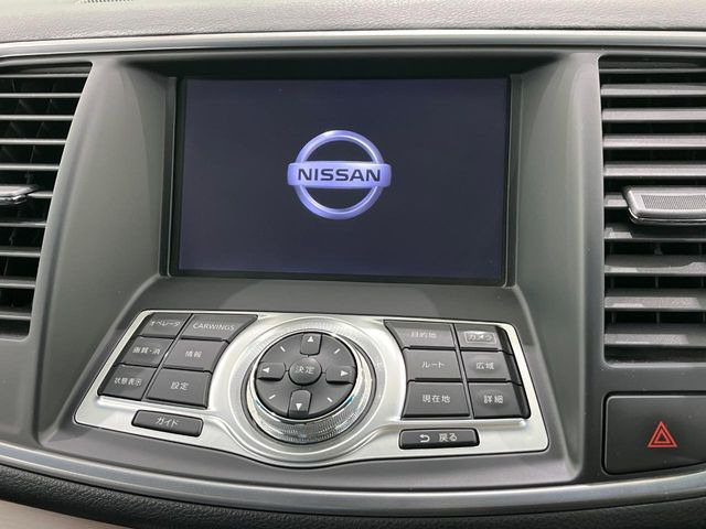 �y���[�J�[�����i�r�z�C���e���A�ɗn�����ރX�^�C���b�V���ȁu��p�݌v�v���[�J�[�i�r�𑕔��􎋔F���⑀�쐫�ȂǊ�{���\�ɂ��D��A���㎿�ȃJ�[���C�t�����y���݂��������܂��B