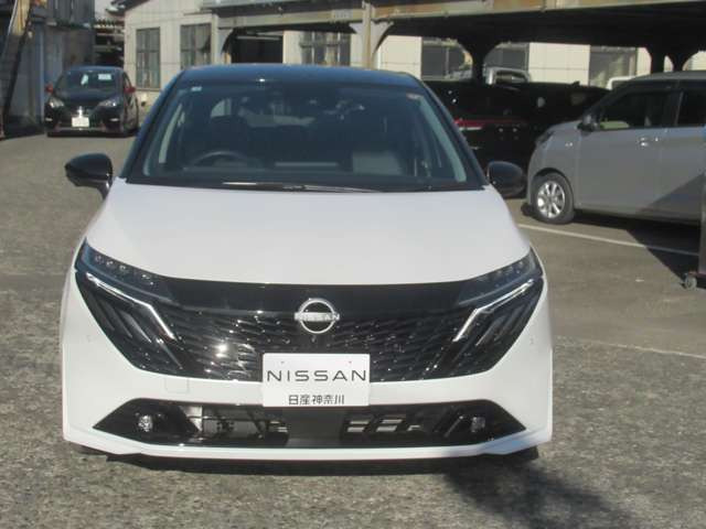 ノートオーラ1.2 G レザーエディション