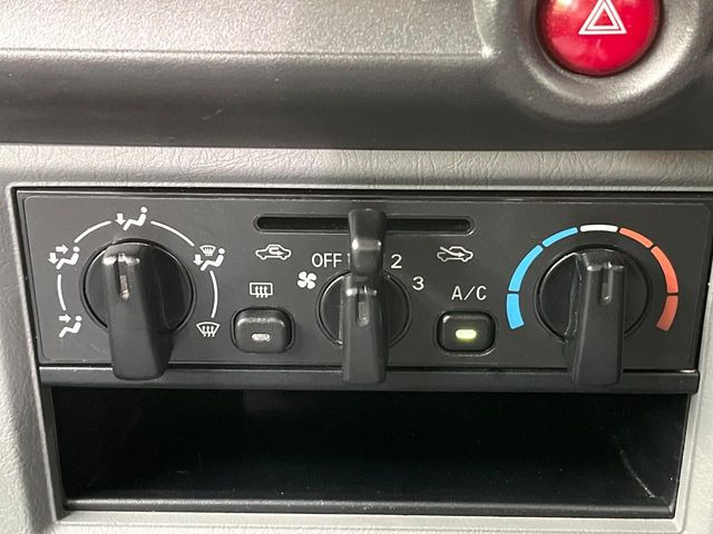 �����~�������Ă��S�Ȃɉ��K�ȋ󒲂�͂��Ă����A�_�C�������G�A�R���𑕔���