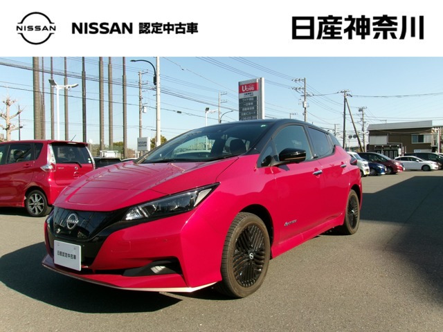 リーフe+ X 90周年記念車