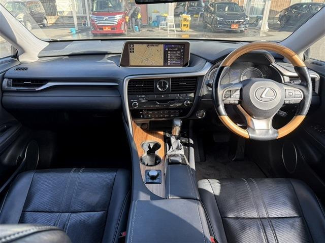 ���Ǝҗl�ւ̔̔��͂��f�肳���Ă��������܂��B �Ԍ������ԗ��̏ꍇ�́A�Ԍ����擾�������x�������z�ŕ\�����Ă���܂��B