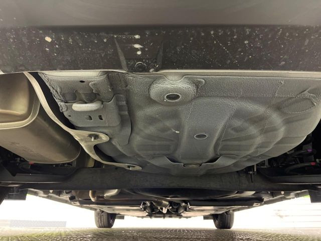 ����肪���ꂢ�Ȃ����ɁA�h�K���H�̎{�H���I�X�X���B�~��n��͂������A���ݕ��ɂ��Z���̕���A��Ń}�����E�E�B���^�[�X�|�[�c���������ɂ��D�]���������Ă���܂��B