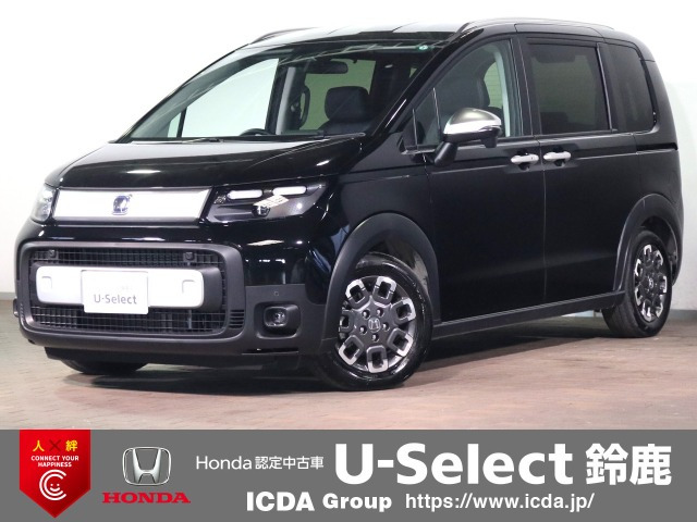 フリード1.5 e:HEV クロスター