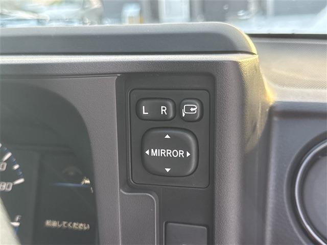 商談ルームにはキッズルームも完備しています☆お子様連れでもゆっくりとお車をお選びいただけます!