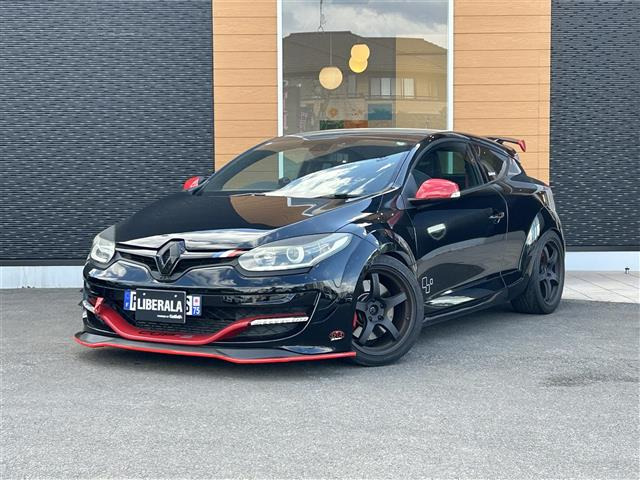 メガーヌスポール カップ S