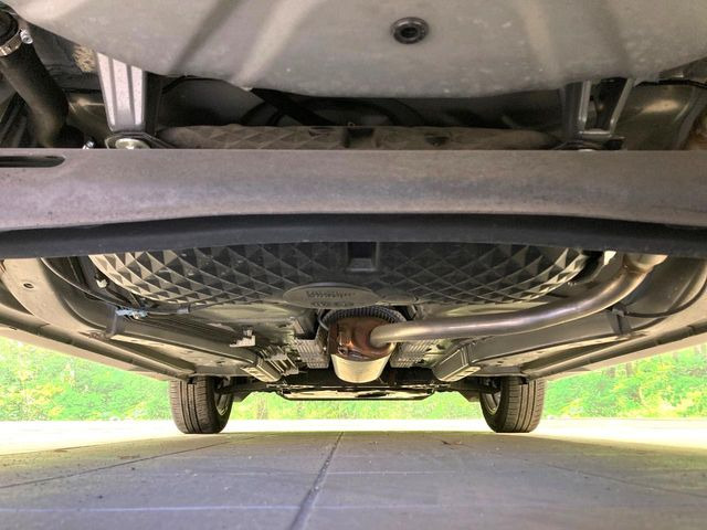 下回りがきれいなうちに、防錆加工の施工がオススメ。降雪地域はもちろん、沿岸部にお住いの方や、趣味でマリン・ウィンタースポーツをされる方にご好評いただいております。