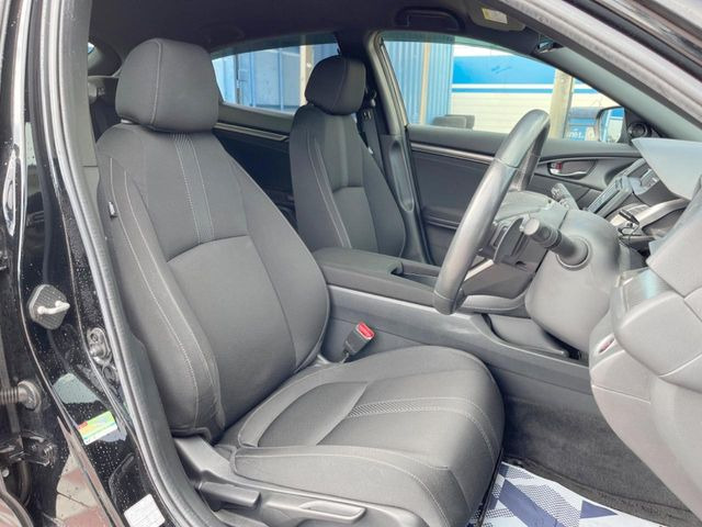 �^�]�ȃV�[�g���͎g�p�������Ȃ��A�ǍD�ȏ�ԂƂȂ��Ă��܂��B���J�Ɏg���Ă������Ƃ��悭�킩��܂��ˁB