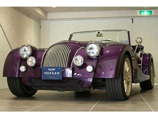 プラスシックス