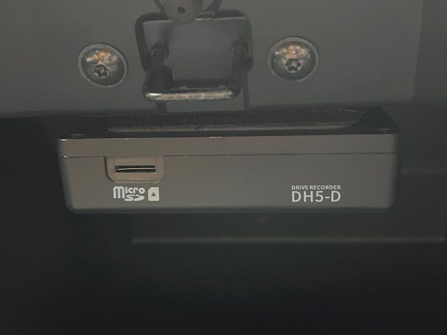 �y�h���C�u���R�[�_�[�z�h���C�u���R�[�_�[����!���s���͂������A������^�]�⎖�̂ɑ��������ہA�f���ŋL�^���A����̃��X�N�ɔ����܂��B���L�^�pSD�J�[�h�͂��q�l�����g�ł��������������K�v������܂��B