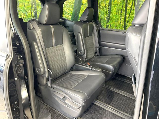 ���ڒ����̓E�H�[�N�X���[�ƂȂ��Ă���܂��B���ڂƎO��ڂ̈ړ�����~�肪�Ƃ��Ă��y�ɂȂ�̂ŁA���~��̍ۂ��X�g���X�������邱�Ƃ͂���܂����