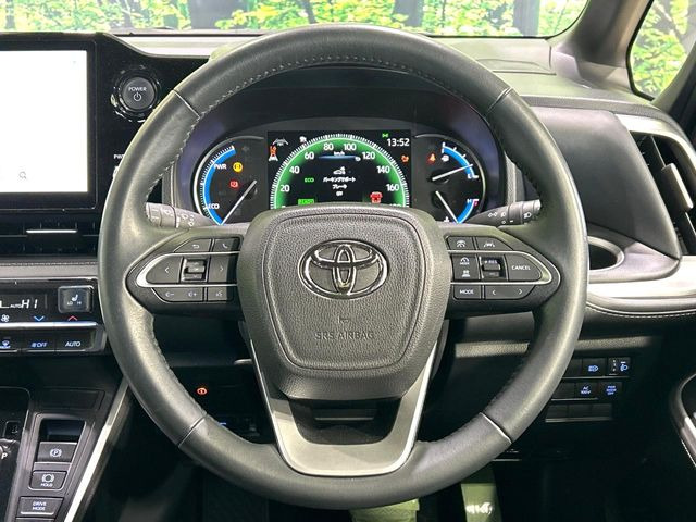 �y�����v�����X�e�A�����O�z�㎿�Ȋv���g�p���邱�ƂŁA��ɂ����������݂ƂĂ��^�]���₷���n���h���ł���