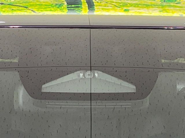 �y�g���^�Z�[�t�e�B�Z���X�z���s���ɑO���̎ԗ�����F�����A�Փ˂������Ȏ��͌x��ƃu���[�L�ŏՓˉ���Ɣ�Q�y�����A�V�X�g�B�����S�Ƀh���C�u�����y���݂��������܂��B