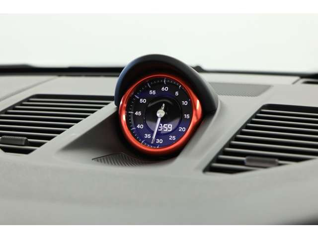 �}�X�g�I�v�V�����̃X�|�[�c�N���m�p�b�P�[�W���̗p  �A�i���O�̃X�g�b�v�E�H�b�`�A�X�|�[�c�v���X���[�h���ǉ�����|���V�F�炵���X�|�[�e�B�[�ȑ�������y���݂��������܂��B