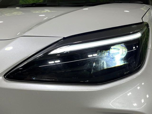 �yLED�w�b�h���C�g�z���V����ԑ��s�����ǍD�Ȏ��E���m�ۂ����S���ĉ^�]�ł��鍂�P�xLED�w�b�h���C�g�𑕔�!�_�����x�������A����d�͂��}�����Ă��܂��B