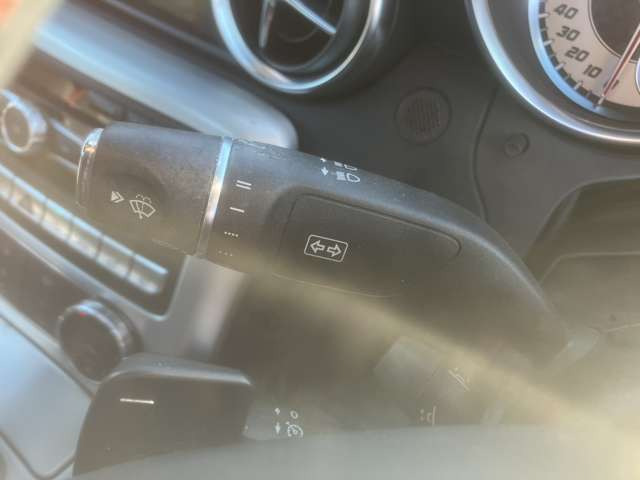 �C�ɂȂ邨�Ԃ�����܂�����E�̓d�b�ԍ����璼�ڂ��X�ɂ��₢���킹���������B�x�����@����ԗ����A��Ԃ܂łȂ�ł������������Ē����܂��B�X�^�b�t�ꓯ���A�����҂����Ă���܂��B