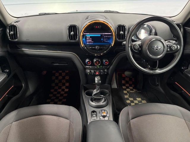 �A���ԃO���[�v���݌ɐ���2,000��!�S���̌n��X���烁�[�J�[�E�Ԏ��킸���Љ�o����̂ŁA���Ȃ��Ƀs�b�^���̂��Ԃ�������͂��ł���܂��͂��₢���킹��������