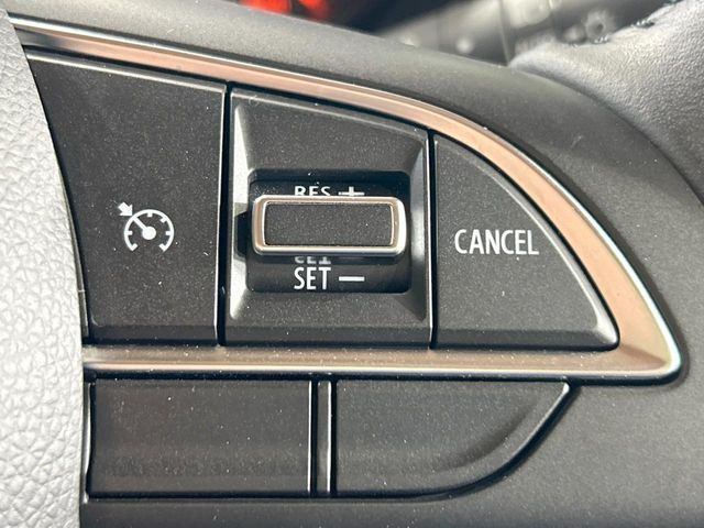 �y�N���[�Y�R���g���[���z�������H�����N���N���s�B�A�N�Z���𗣂��Ă���葬�x�ő��s���ł��A�������^�]���̕��S���y��!�����E�������ȒP�ȃX�C�b�`����Œ����ł��܂��B