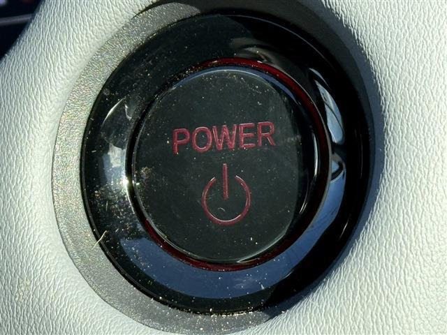 同業者様への販売はお断りさせていただきます。 車検無し車両の場合は、車検を取得したお支払い総額で表示しております。