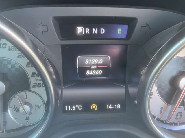 �C�ɂȂ邨�Ԃ�����܂�����E�̓d�b�ԍ����璼�ڂ��X�ɂ��₢���킹���������B�x�����@����ԗ����A��Ԃ܂łȂ�ł������������Ē����܂��B�X�^�b�t�ꓯ���A�����҂����Ă���܂��B