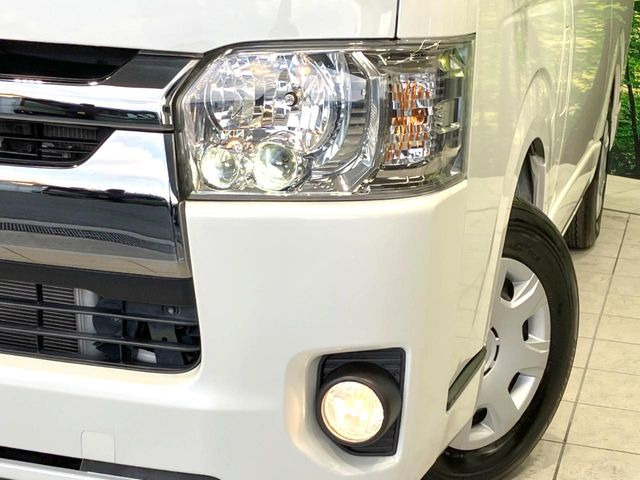 �yLED�w�b�h���C�g�z���V����ԑ��s�����ǍD�Ȏ��E���m�ۂ����S���ĉ^�]�ł��鍂�P�xLED�w�b�h���C�g�𑕔�!�_�����x�������A����d�͂��}�����Ă��܂��B