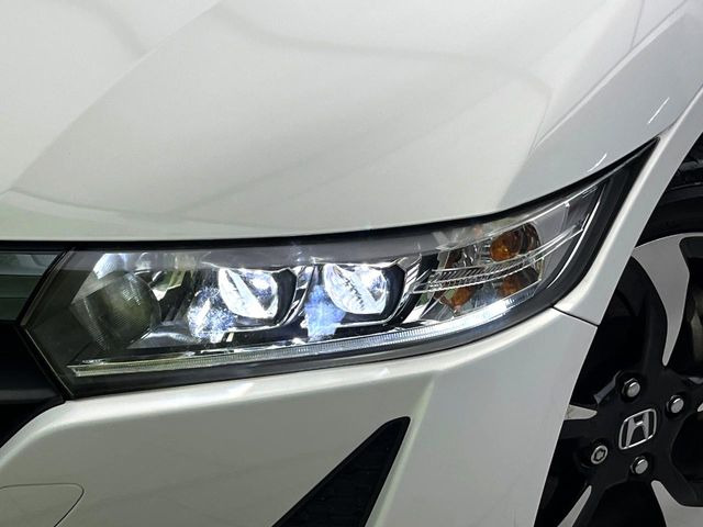 �yLED�w�b�h���C�g�z���V����ԑ��s�����ǍD�Ȏ��E���m�ۂ����S���ĉ^�]�ł��鍂�P�xLED�w�b�h���C�g�𑕔�!�_�����x�������A����d�͂��}�����Ă��܂��B