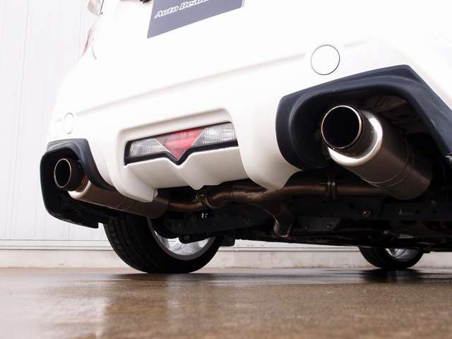 �l�C��86�J�X�^���ԗ��̓���!���ЊǗ����[�U�[�l�����ɂ��A�J���b�c�G���AHDD�n�f�W�i�r�APIAA18AW�AHKS�}�t���[�ȂǁA�����̂̐l�C�p�[�c�𑕔��B���[�ԑO�ɃG�A���̂���t���Ȃǂ��\�ł�!