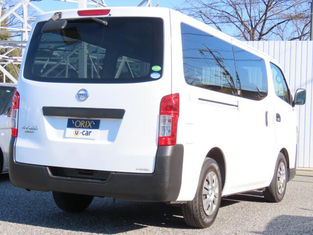 ���Ԃ̕��́A��֓� �u���C���^�[IC�v�~��Ă���