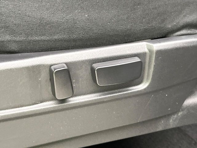 �y�p���[�V�[�g�z�X�C�b�`��ŊȒP�ɃV�[�g�̔��������\!�d��������͂�����܂���!���K�ȃV�[�g�|�W�V�����ɃZ�b�g���āA���K�ȃh���C�u�����y���݂��������B